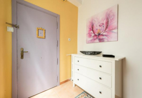  APARTAMENTO FRIENDS-MADRID  Мадрид